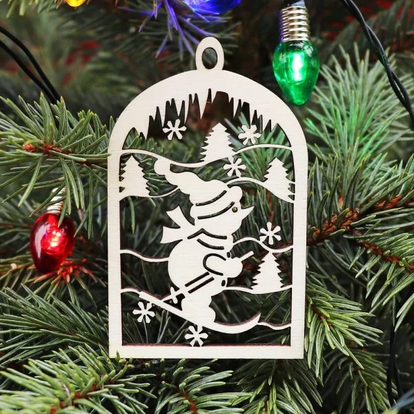 Drevená vianočná ozdoba na stromček guľa 13, 54x88mm 4