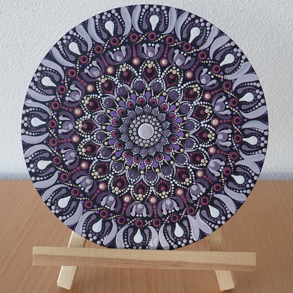 Mandala ručne maľovaná fialová, 20cm 4